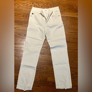 KanCan Straight-Leg White Jeans 7/27 perfect condition